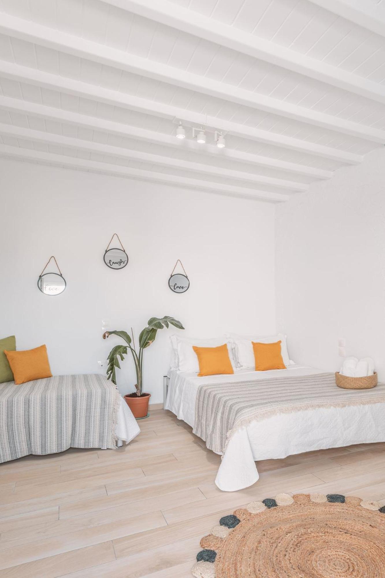 Dibellee Mykonos Studios Glastros  Exterior photo